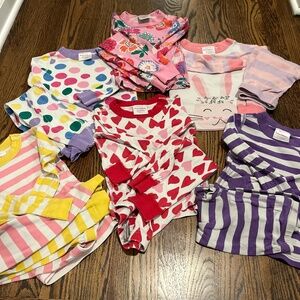 Lot of Hanna Andersson PJs - long sleeves